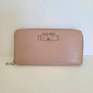 MIU MIU Beige Pink Leather Zip Long Wallet Clutch Logo Accordion Large Bow